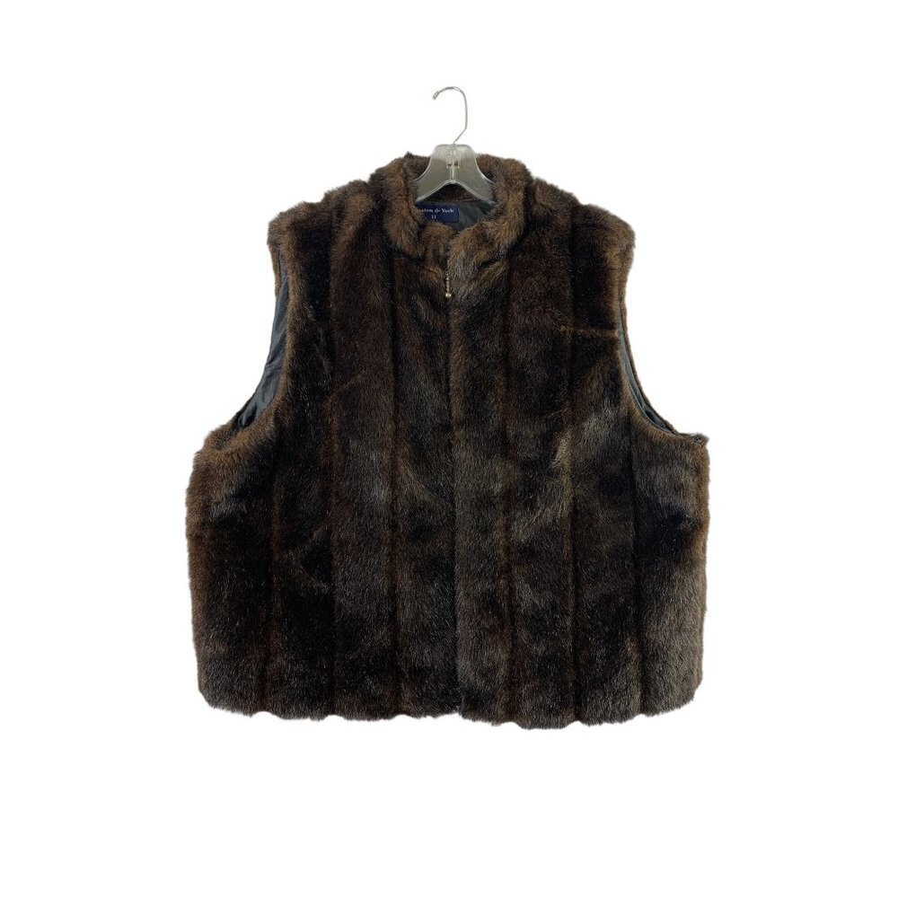 Preston & York II Women's Beary Fuzzy Vest